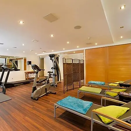 Achat Sud 4* ميونيخ